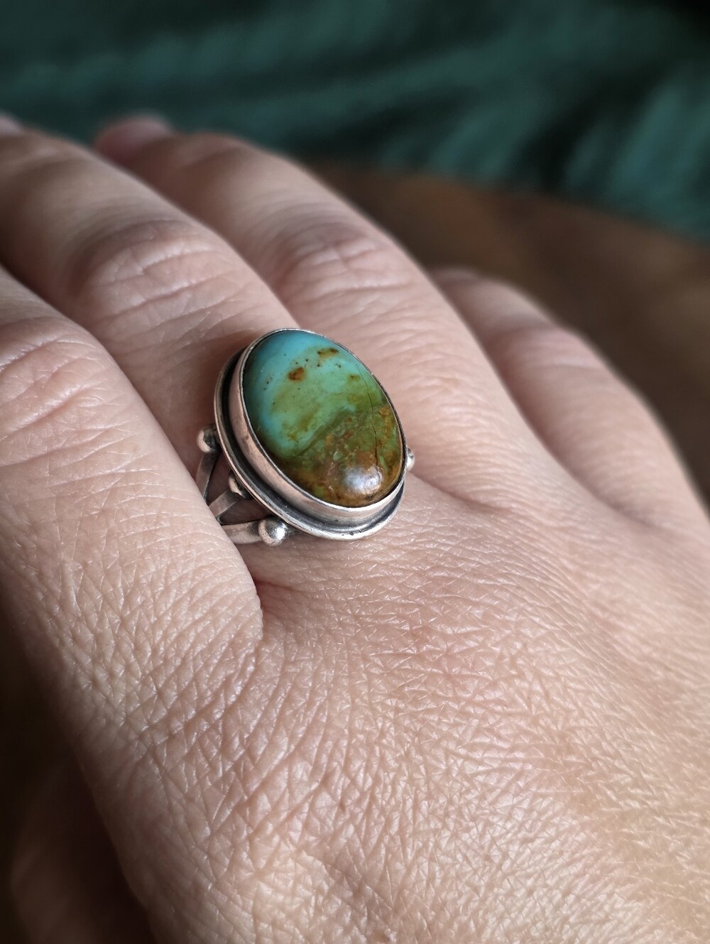 Signed By Artist | Navajo Sterling Turquoise Ring | Size 7.5 | Guc